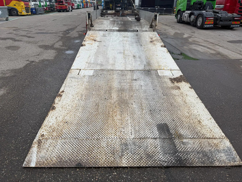 Kaiser S3802F33, DOUBLE HYDRAULIC RAMP - عربة منخفضة مسطحة نصف مقطورة: صورة 5 Kaiser S3802F33, DOUBLE HYDRAULIC RAMP - عربة منخفضة مسطحة نصف مقطورة: صورة 5