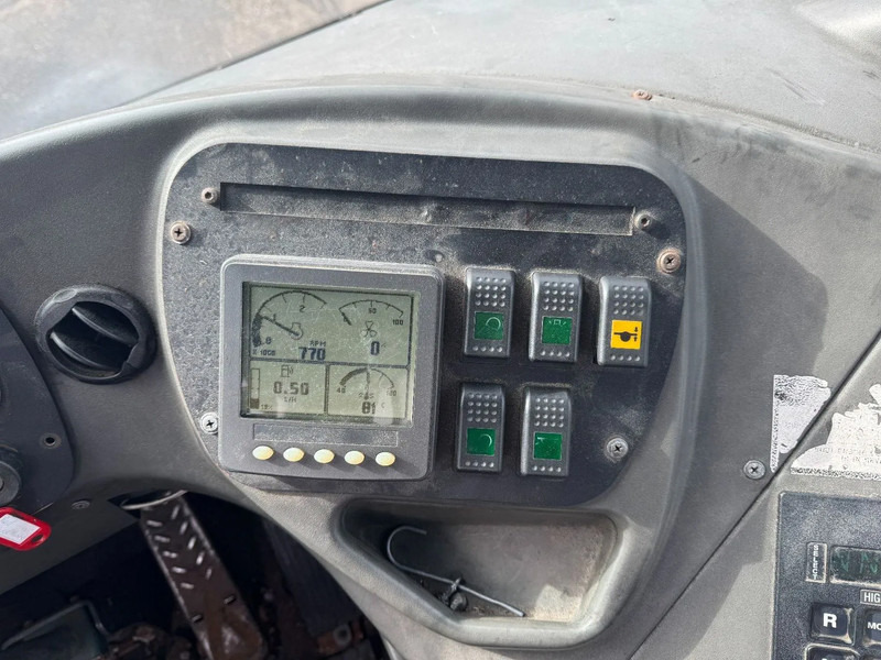 جرار المحطة Kalmar TT612D 4X2: صورة 12 جرار المحطة Kalmar TT612D 4X2: صورة 12