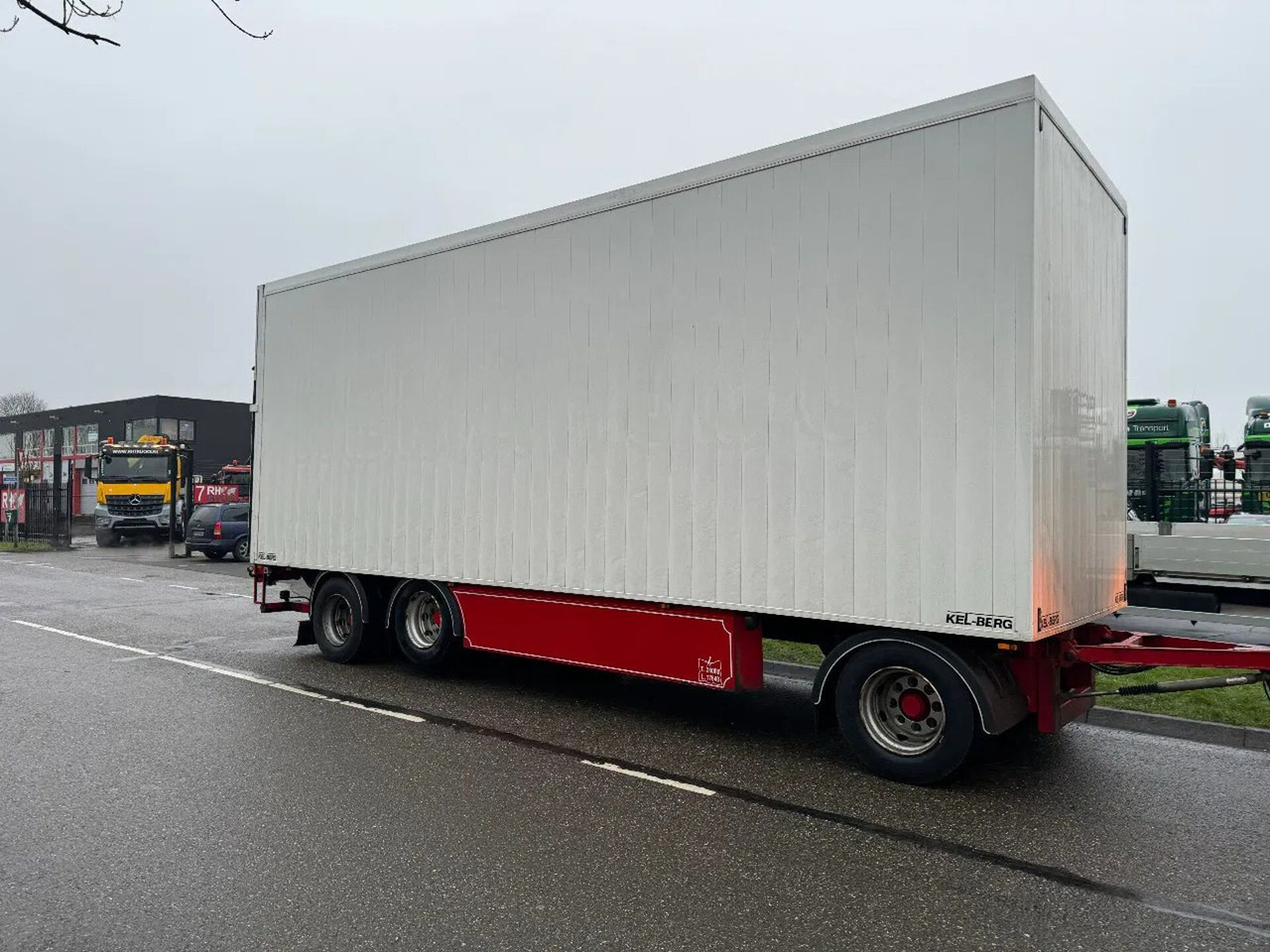 Kel-Berg D24B3 - 3 AXLE BPW + ZEPRO ZHD 250-155 MA - مقطورة صندوق مغلق: صورة 1 Kel-Berg D24B3 - 3 AXLE BPW + ZEPRO ZHD 250-155 MA - مقطورة صندوق مغلق: صورة 1