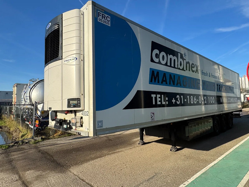 Kögel S24-4 CARRIER VECTOR 1550 3X BPW AXLE DISC BRAKES - نصف مقطورة مُبرِّدة: صورة 2 Kögel S24-4 CARRIER VECTOR 1550 3X BPW AXLE DISC BRAKES - نصف مقطورة مُبرِّدة: صورة 2