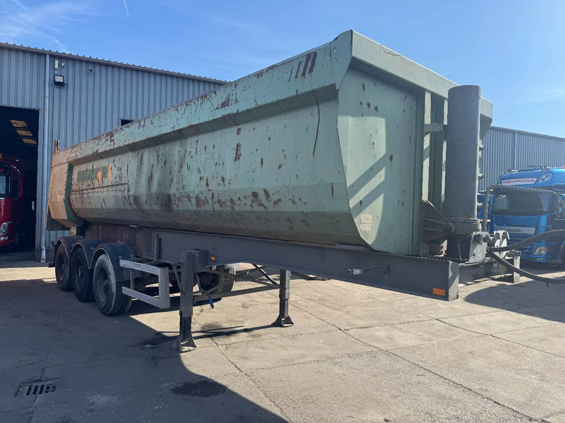 Langendorf 3 AXLE - BPW + TIPPER - قلابة نصف مقطورة نصف مقطورة قلابة: صورة 3 Langendorf 3 AXLE - BPW + TIPPER - قلابة نصف مقطورة نصف مقطورة قلابة: صورة 3