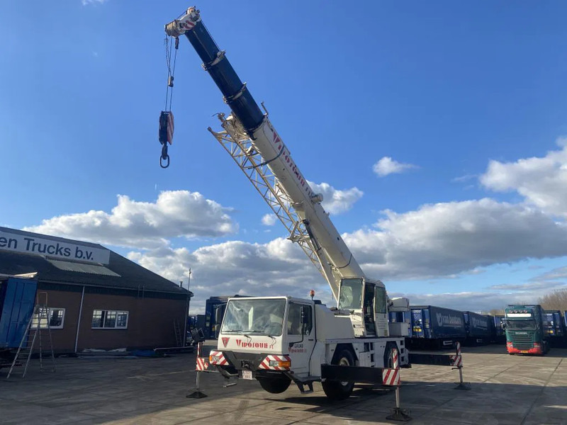 Liebherr LTM1030 - رافعة لجميع التضاريس: صورة 4 Liebherr LTM1030 - رافعة لجميع التضاريس: صورة 4