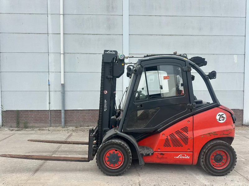 Linde H40D - رافعة شوكية ديزل: صورة 4 Linde H40D - رافعة شوكية ديزل: صورة 4