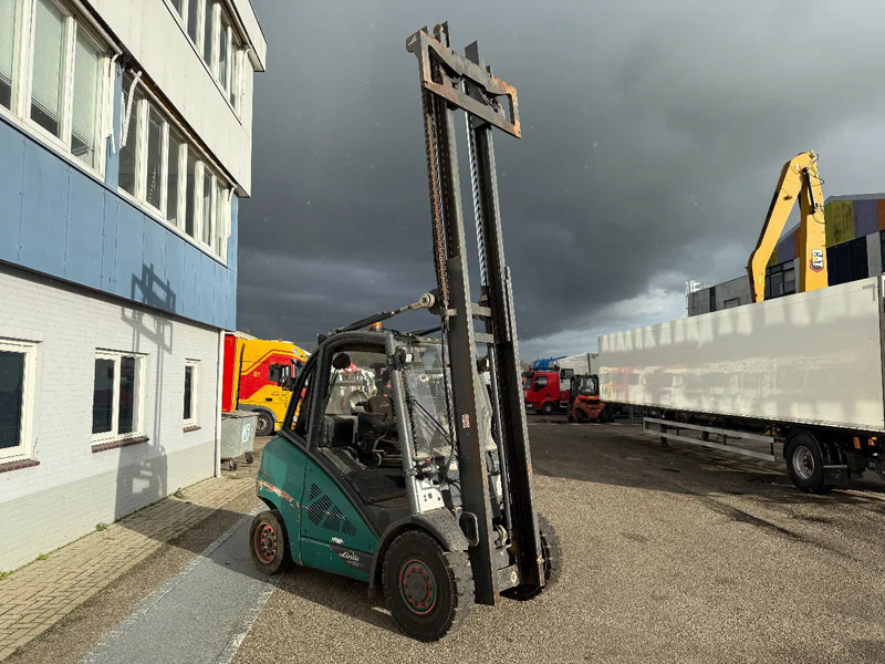 Linde H50/5000 CE - رافعة شوكية تعمل بالغاز: صورة 4 Linde H50/5000 CE - رافعة شوكية تعمل بالغاز: صورة 4