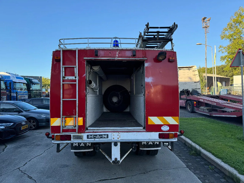 MAN 13 4X2 FIRE TRUCK - سيارة إطفاء: صورة 5 MAN 13 4X2 FIRE TRUCK - سيارة إطفاء: صورة 5