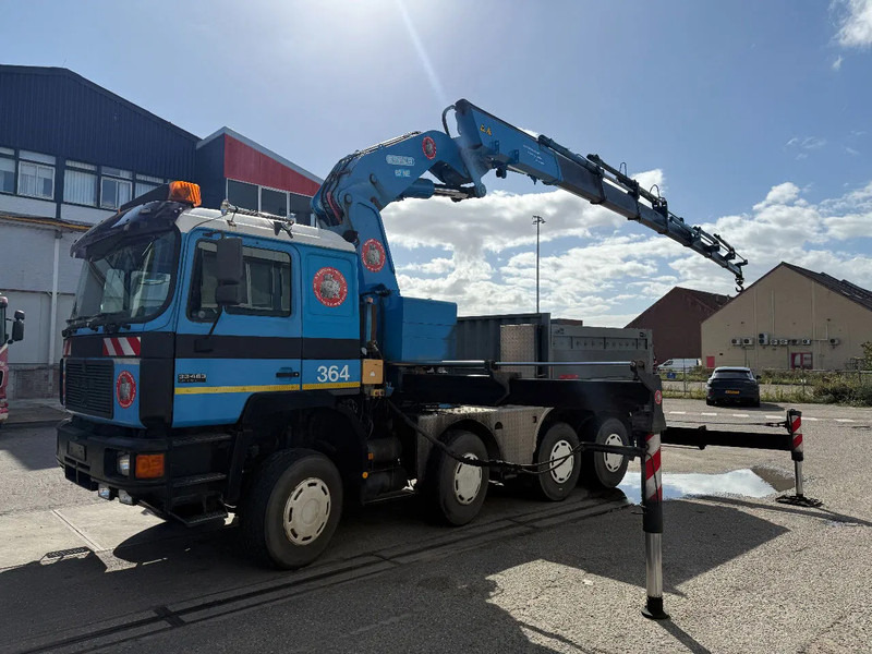 MAN 33.463 33-463 8x4 met 62 effer kraan 6x uitschuifbaar - شاحنة كرين: صورة 2 MAN 33.463 33-463 8x4 met 62 effer kraan 6x uitschuifbaar - شاحنة كرين: صورة 2