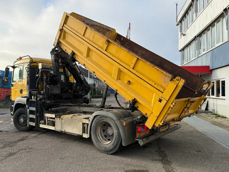 MAN TGA 18.310 4X4 + HIAB 122 ES-2 - DAMAGED CRANE - شاحنة قلاب, شاحنة كرين: صورة 4 MAN TGA 18.310 4X4 + HIAB 122 ES-2 - DAMAGED CRANE - شاحنة قلاب, شاحنة كرين: صورة 4