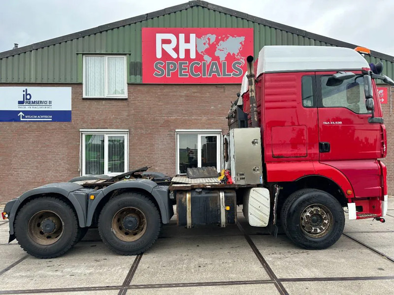 MAN TGA 33.530 6X4 MANUEL GEARBOX 70 TON - وحدة جر: صورة 1 MAN TGA 33.530 6X4 MANUEL GEARBOX 70 TON - وحدة جر: صورة 1