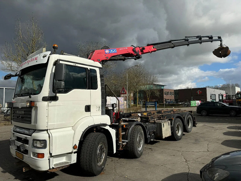 MAN TGA 35.440 8X2 - EURO 4 + HMF 2620K-RC 2018! + REMOTE + HYDRAUTO CABLE LIFT + LIFTING AXLE - شاحنة كرين: صورة 2 MAN TGA 35.440 8X2 - EURO 4 + HMF 2620K-RC 2018! + REMOTE + HYDRAUTO CABLE LIFT + LIFTING AXLE - شاحنة كرين: صورة 2