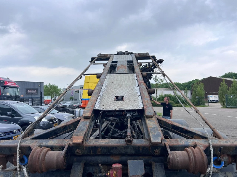 MAN TGS 35.440 8X2-4 + HIAB 220C-5 REMOTE + CABLE LIFT AUTOMATIC MAN TGS 35.440 8X2-4 + HIAB 220C-5 REMOTE + CABLE LIFT AUTOMATIC: صورة 15