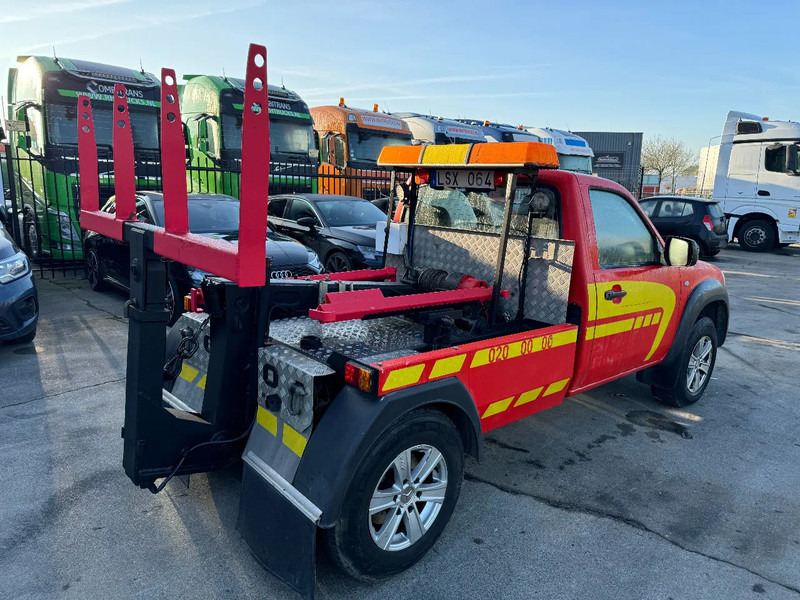 Mazda BT-50 4X4 + TOW TRUCK + DOUBLE WINCH + REMOTE - شاحنة التوصيل: صورة 5 Mazda BT-50 4X4 + TOW TRUCK + DOUBLE WINCH + REMOTE - شاحنة التوصيل: صورة 5