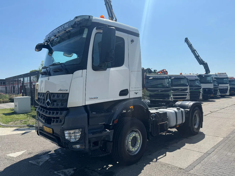 Mercedes-Benz Arocs 1939 4X2 EURO 6 HUB REDUCTION - وحدة جر: صورة 1 Mercedes-Benz Arocs 1939 4X2 EURO 6 HUB REDUCTION - وحدة جر: صورة 1
