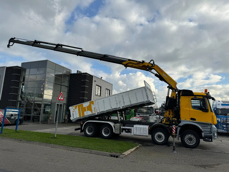 Mercedes-Benz Arocs 4448 8X4 + EURO 6 + FASSI F315 + REMOTE + KIPPER + STEERING AXLE - شاحنة قلاب, شاحنة كرين: صورة 3 Mercedes-Benz Arocs 4448 8X4 + EURO 6 + FASSI F315 + REMOTE + KIPPER + STEERING AXLE - شاحنة قلاب, شاحنة كرين: صورة 3