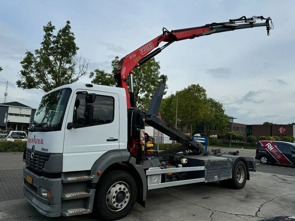Mercedes-Benz Atego 1923 + 2011 FASSI F110 + 2011 VDS HOOKLIFT - شاحنة كرين, شاحنة ذات خطاف: صورة 3 Mercedes-Benz Atego 1923 + 2011 FASSI F110 + 2011 VDS HOOKLIFT - شاحنة كرين, شاحنة ذات خطاف: صورة 3