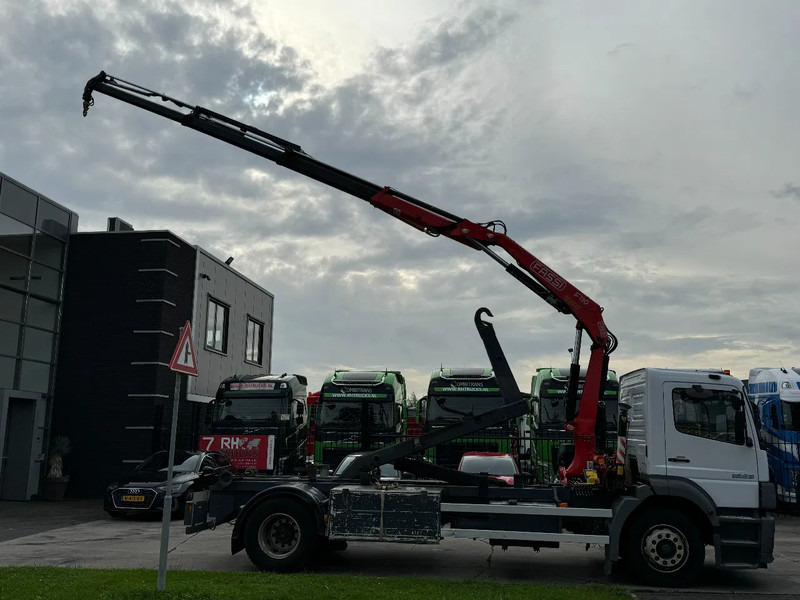 Mercedes-Benz LS 1923 ATEGO + 2011 FASSI F110 + 2011 VDS HOOKLIFT - شاحنة ذات خطاف, شاحنة كرين: صورة 4 Mercedes-Benz LS 1923 ATEGO + 2011 FASSI F110 + 2011 VDS HOOKLIFT - شاحنة ذات خطاف, شاحنة كرين: صورة 4