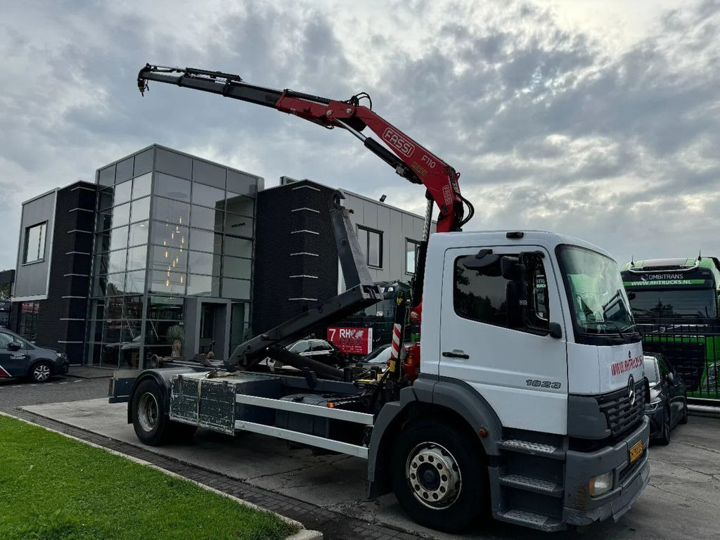Mercedes-Benz LS 1923 ATEGO + 2011 FASSI F110 + 2011 VDS HOOKL - شاحنة ذات خطاف, شاحنة كرين: صورة 3 Mercedes-Benz LS 1923 ATEGO + 2011 FASSI F110 + 2011 VDS HOOKL - شاحنة ذات خطاف, شاحنة كرين: صورة 3