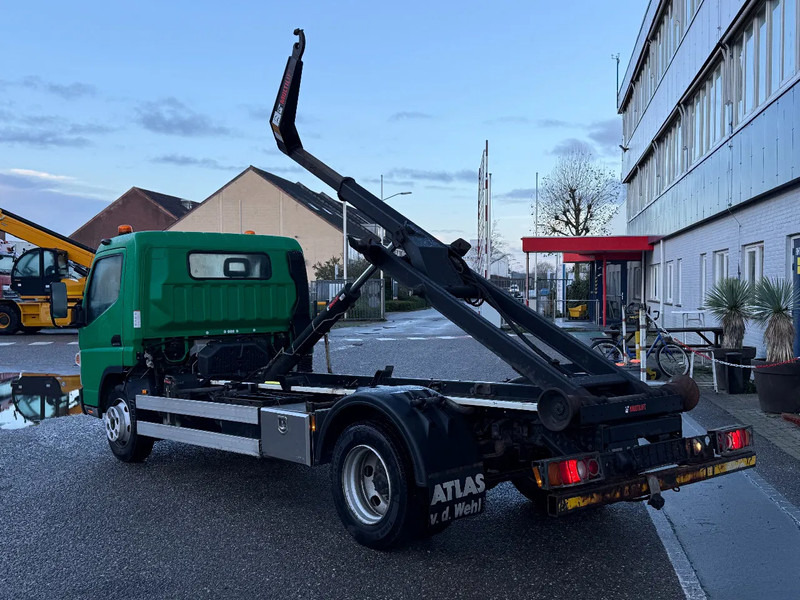 Mitsubishi Canter 7C18 - EURO 6 + HIAB 5 TON HOOKLIFT - شاحنة ذات خطاف: صورة 3 Mitsubishi Canter 7C18 - EURO 6 + HIAB 5 TON HOOKLIFT - شاحنة ذات خطاف: صورة 3