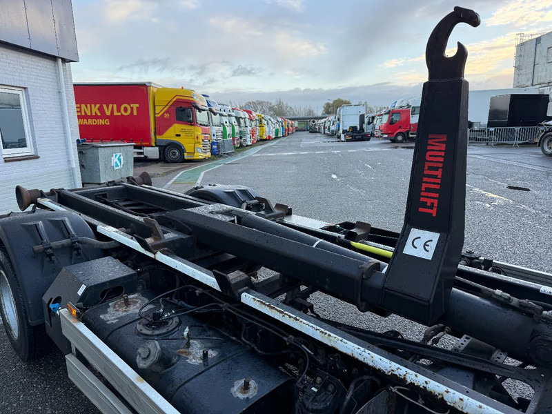 Mitsubishi Canter 7C18 - EURO 6 + HIAB 5 TON HOOKLIFT - شاحنة ذات خطاف: صورة 5 Mitsubishi Canter 7C18 - EURO 6 + HIAB 5 TON HOOKLIFT - شاحنة ذات خطاف: صورة 5