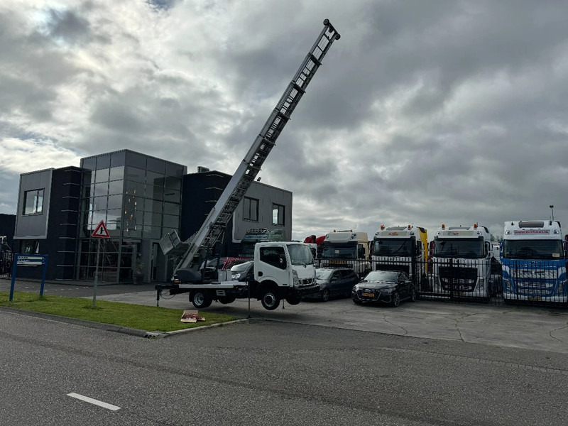 Nissan Cabstar 35.13 EURO 6 + LIFT 25 METER + REMOTE CONTROL - شاحنة التوصيل: صورة 1 Nissan Cabstar 35.13 EURO 6 + LIFT 25 METER + REMOTE CONTROL - شاحنة التوصيل: صورة 1