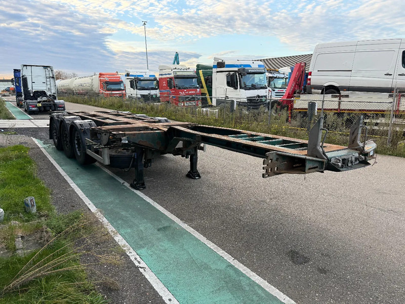 Pacton MULTICHASSIS - 3x EXTENDABLE! - نصف مقطورة لنقل الحاويات: صورة 3 Pacton MULTICHASSIS - 3x EXTENDABLE! - نصف مقطورة لنقل الحاويات: صورة 3