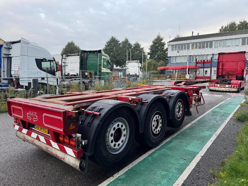 Pacton T3 010 MULTICHASSIS DISC BRAKES SAF AXLES 2X LIFT AXLE - نصف مقطورة لنقل الحاويات: صورة 4 Pacton T3 010 MULTICHASSIS DISC BRAKES SAF AXLES 2X LIFT AXLE - نصف مقطورة لنقل الحاويات: صورة 4