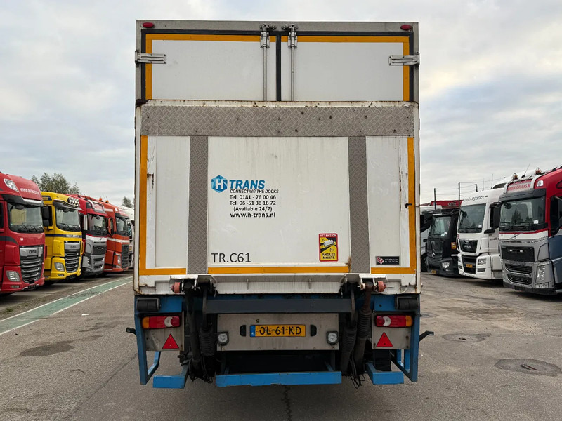 Renders + CARRIER VECTOR 1850 + DHOLLANDIA LIFT - نصف مقطورة مُبرِّدة: صورة 5 Renders + CARRIER VECTOR 1850 + DHOLLANDIA LIFT - نصف مقطورة مُبرِّدة: صورة 5