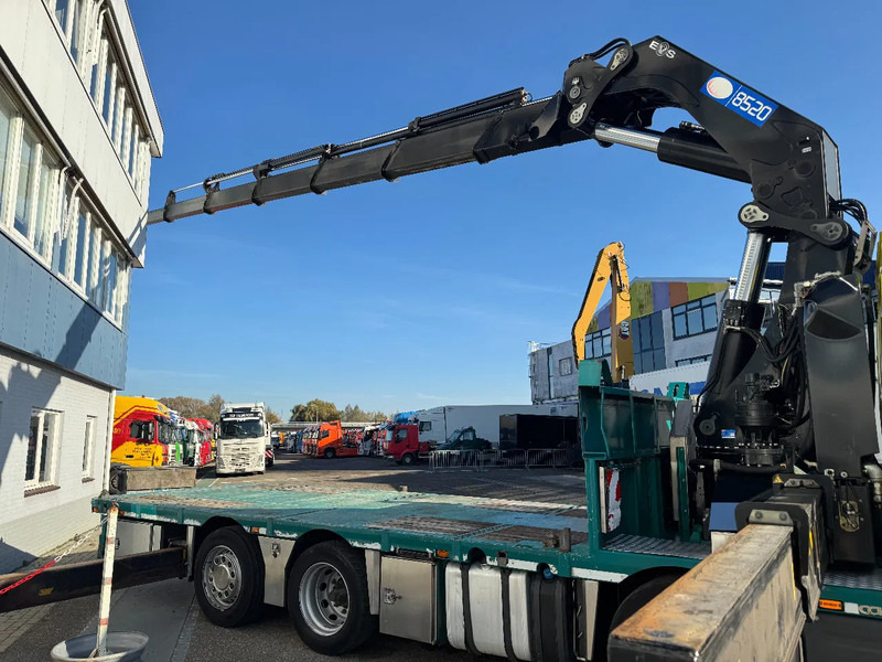 Scania G440 8X2 EURO 6 HMF 8520 + REMOTE CONTROL TWISTLOCKS - شاحنات مسطحة, شاحنة كرين: صورة 4 Scania G440 8X2 EURO 6 HMF 8520 + REMOTE CONTROL TWISTLOCKS - شاحنات مسطحة, شاحنة كرين: صورة 4