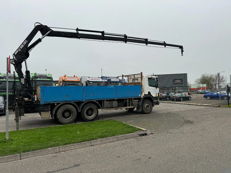 Scania P124-360 6X4 EURO 2 HIAB 200 C-5 ALL 2000 - شاحنات مسطحة, شاحنة كرين: صورة 3 Scania P124-360 6X4 EURO 2 HIAB 200 C-5 ALL 2000 - شاحنات مسطحة, شاحنة كرين: صورة 3