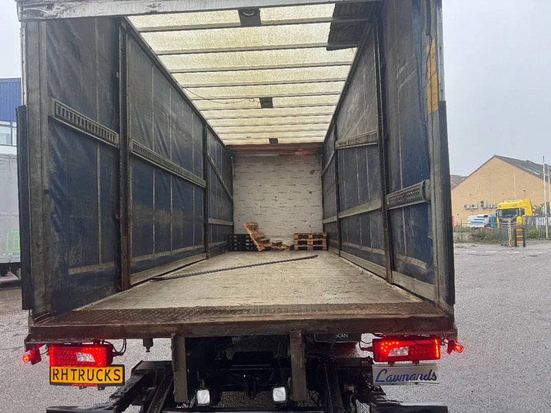 Scania P230 4X2 MANUAL + ZEPRO 2500 KG LIFT + REMOTE CONTROL - شاحنة ستارة: صورة 5 Scania P230 4X2 MANUAL + ZEPRO 2500 KG LIFT + REMOTE CONTROL - شاحنة ستارة: صورة 5