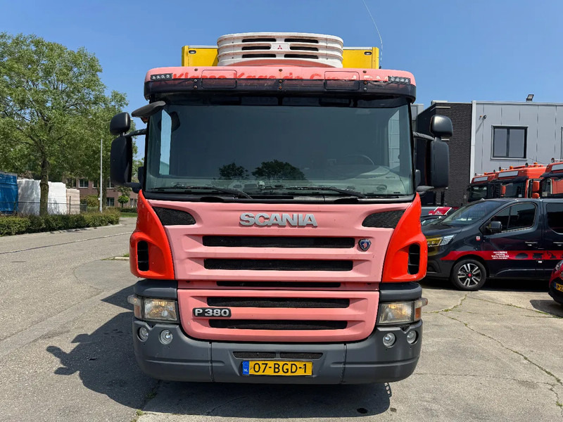 Scania P380 6X2 - EURO 5 + MITSUBISHI COOLING + BÄR LIFT - شاحنة الفريزر: صورة 2 Scania P380 6X2 - EURO 5 + MITSUBISHI COOLING + BÄR LIFT - شاحنة الفريزر: صورة 2