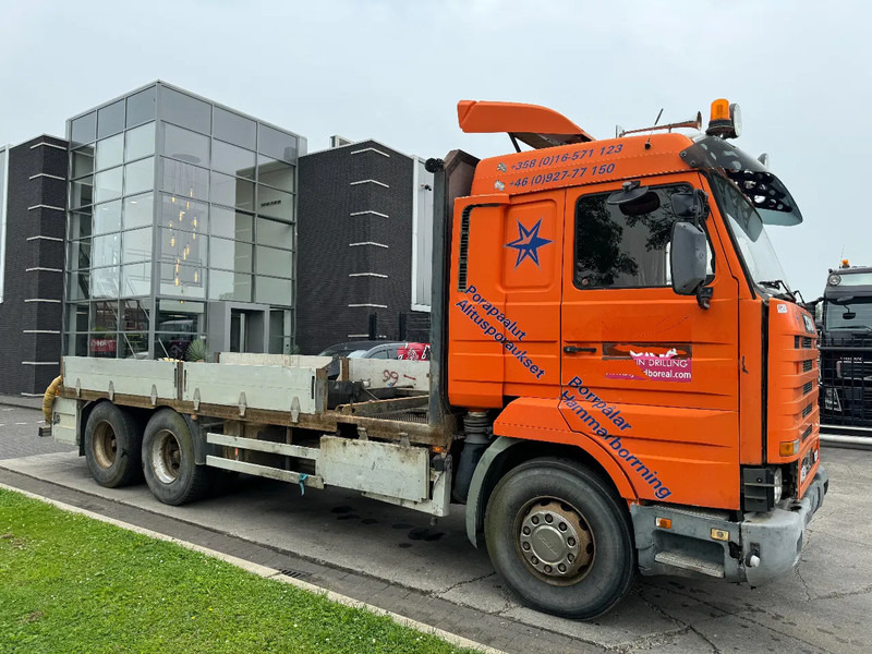 Scania R143-500 V8 6X4 + MANUAL GEARBOX - شاحنات مسطحة: صورة 3 Scania R143-500 V8 6X4 + MANUAL GEARBOX - شاحنات مسطحة: صورة 3