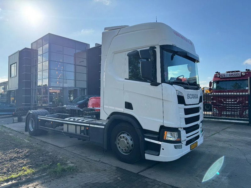 Scania R410 EURO 6 NGS BDF CHASSIS - شاحنات الحاويات / جسم علوي قابل للتغيير شاحنة: صورة 3 Scania R410 EURO 6 NGS BDF CHASSIS - شاحنات الحاويات / جسم علوي قابل للتغيير شاحنة: صورة 3