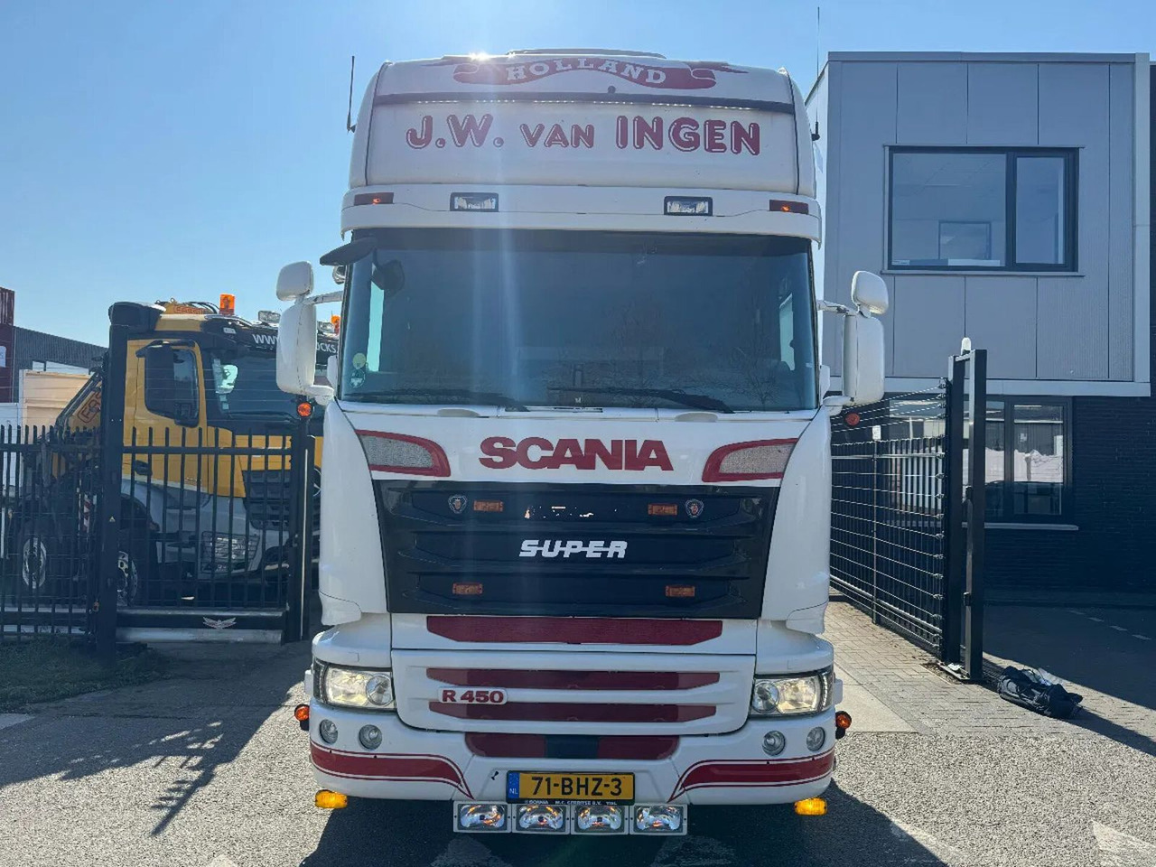 Scania R450 4X2 EURO 6 RETARDER SKIRTS TÜV TILL 01-2026 - وحدة جر: صورة 2 Scania R450 4X2 EURO 6 RETARDER SKIRTS TÜV TILL 01-2026 - وحدة جر: صورة 2
