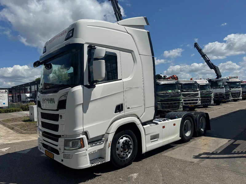 Scania R520 V8 NGS 6X4 EURO 6 - وحدة جر: صورة 1 Scania R520 V8 NGS 6X4 EURO 6 - وحدة جر: صورة 1