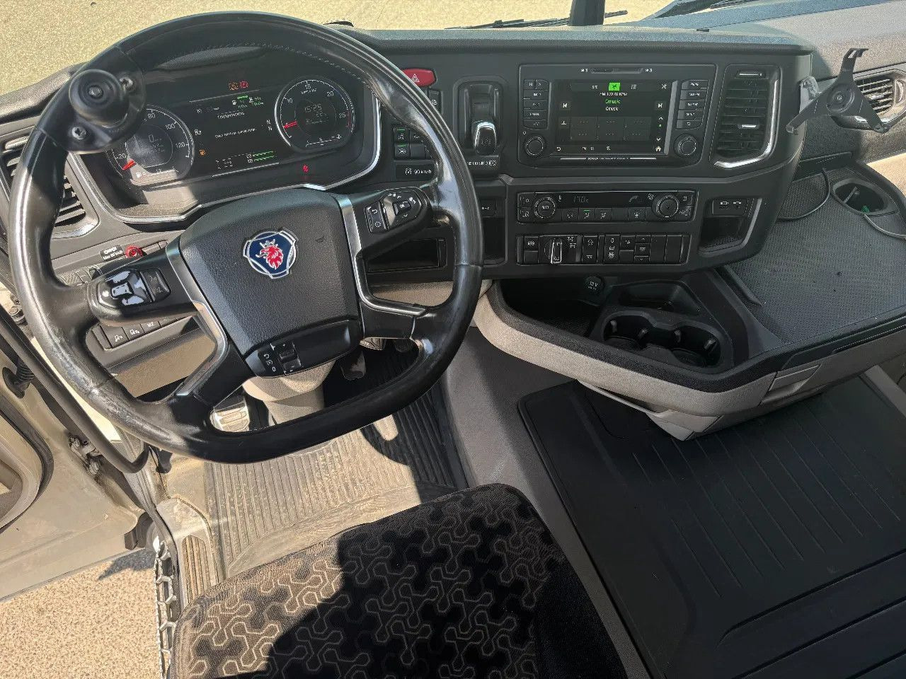 وحدة جر Scania R520 V8 NGS 6X4 EURO 6: صورة 10