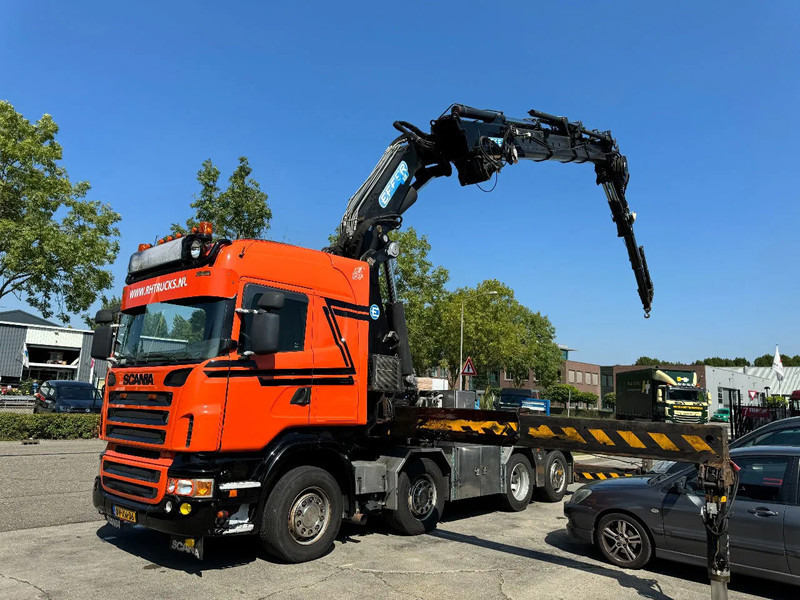Scania R560 V8 8X2 + EFFER CRANE 1550 6S + FLYJIP 6XHYDR + REMOTE + WINCH - شاحنة كرين: صورة 1 Scania R560 V8 8X2 + EFFER CRANE 1550 6S + FLYJIP 6XHYDR + REMOTE + WINCH - شاحنة كرين: صورة 1