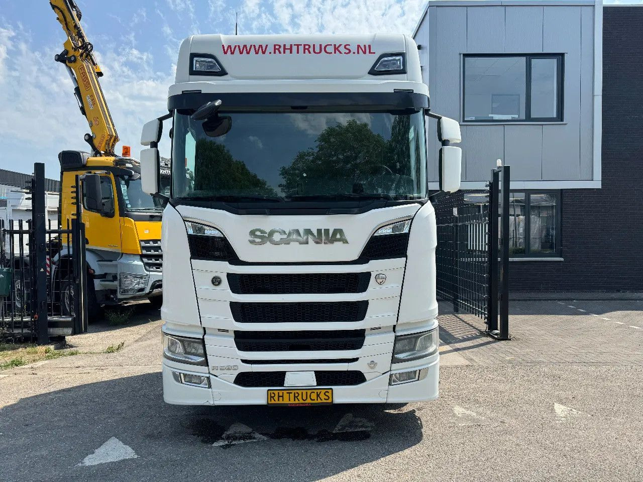 Scania R580 V8 NGS 6X4 EURO 6 RETARDER - وحدة جر: صورة 2 Scania R580 V8 NGS 6X4 EURO 6 RETARDER - وحدة جر: صورة 2