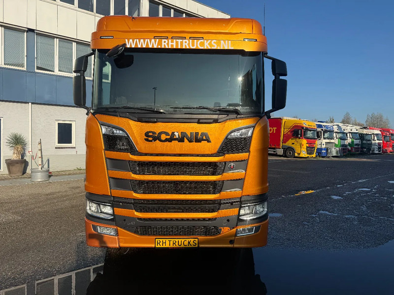 Scania R730 V8 NGS 8X4 EURO 6 + RETARDER - BIG AXLES - شاحنة هيكل كابينة: صورة 2 Scania R730 V8 NGS 8X4 EURO 6 + RETARDER - BIG AXLES - شاحنة هيكل كابينة: صورة 2