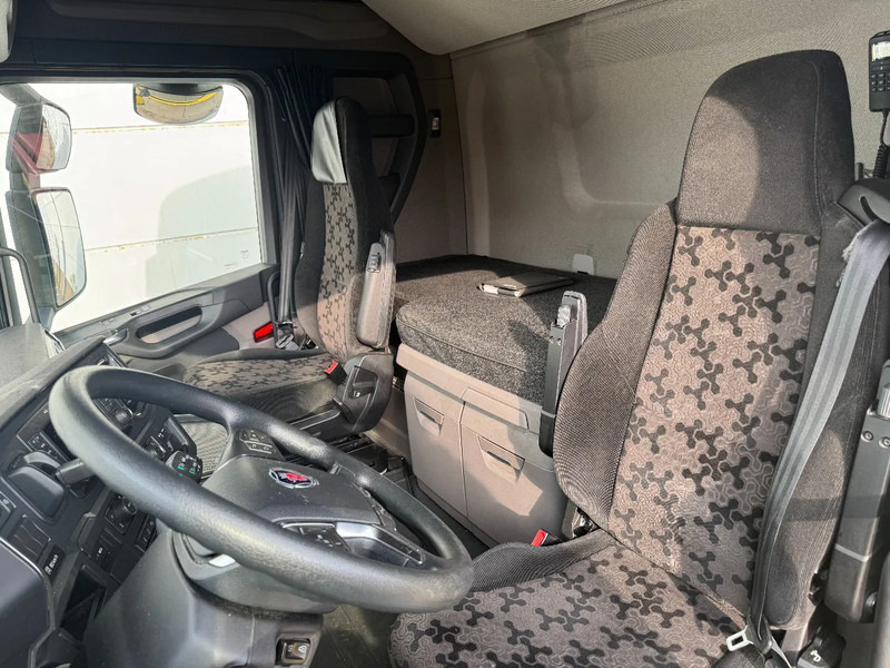 وحدة جر Scania S450 NGS 4X2 EURO 6 RETARDER SKIRTS SPOILERS 4 UNITS AVAILABLE: صورة 10