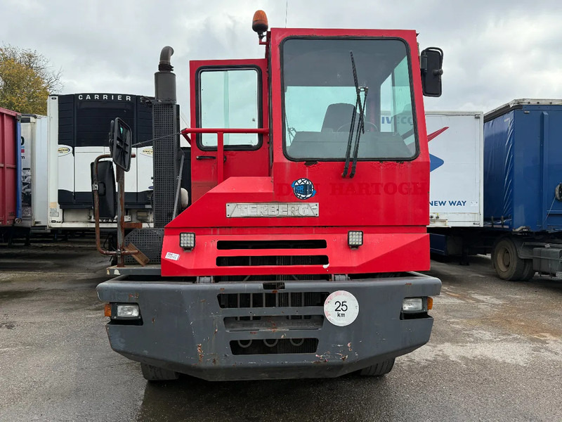 Terberg YT 180 4X2 - HUB REDUCTION + NL REGISTRATION! - جرار المحطة: صورة 2 Terberg YT 180 4X2 - HUB REDUCTION + NL REGISTRATION! - جرار المحطة: صورة 2