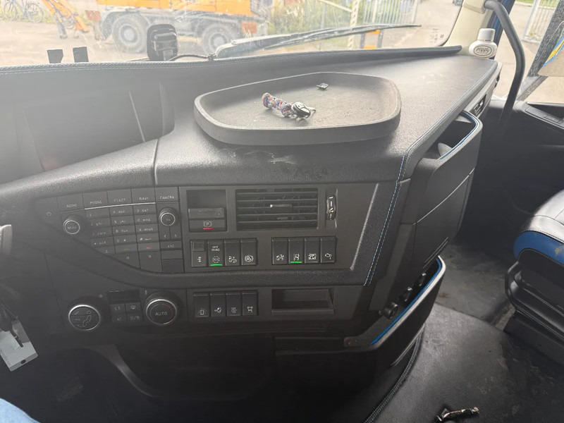Volvo FH 13.540 FH540 DUAL CLUTCH MEGA MET HYDROLIEK - وحدة جر: صورة 3 Volvo FH 13.540 FH540 DUAL CLUTCH MEGA MET HYDROLIEK - وحدة جر: صورة 3