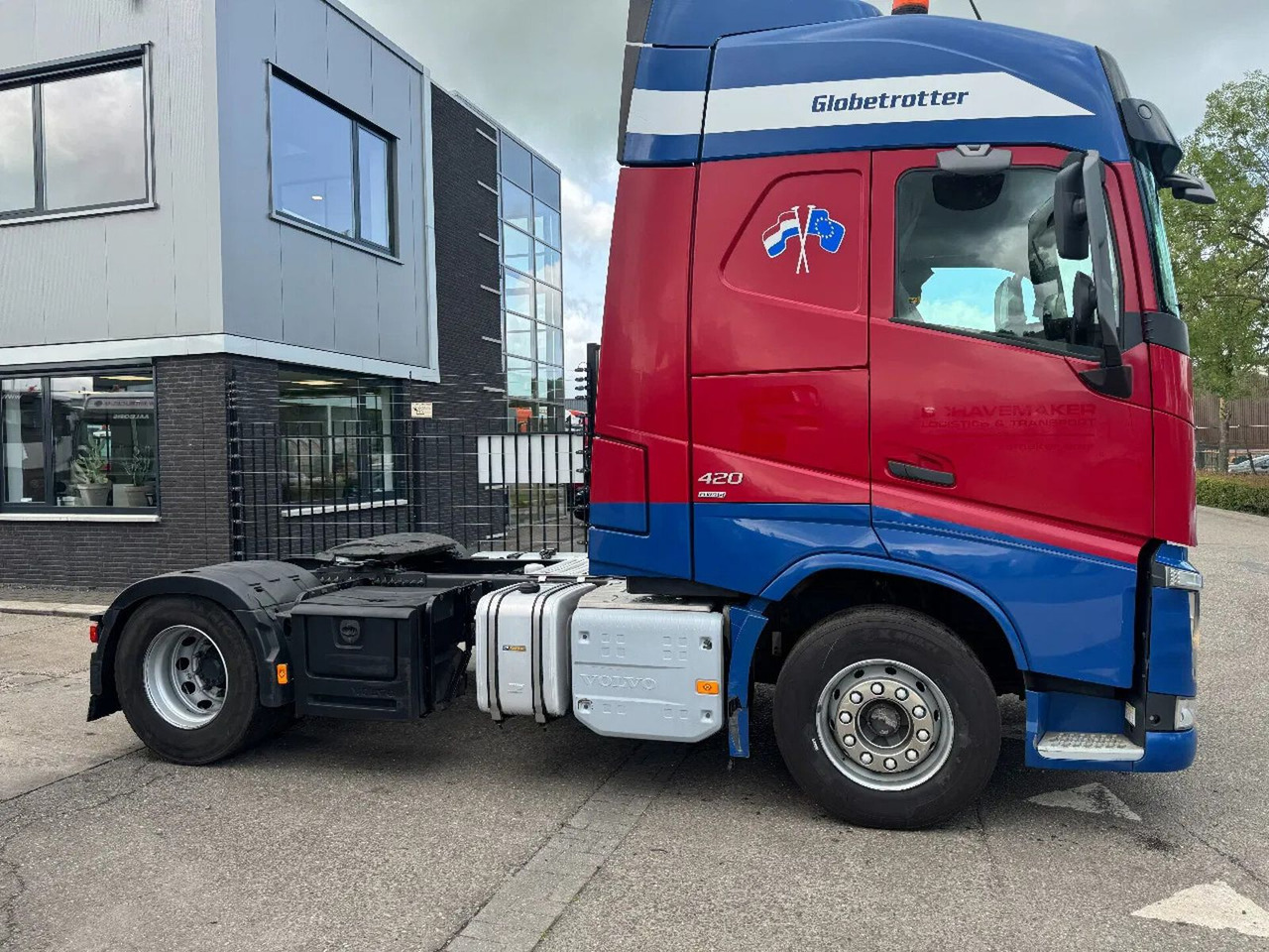 Volvo FH 420 4X2 SPOILERS STANDKLIMA EURO 6 2017 - وحدة جر: صورة 4 Volvo FH 420 4X2 SPOILERS STANDKLIMA EURO 6 2017 - وحدة جر: صورة 4