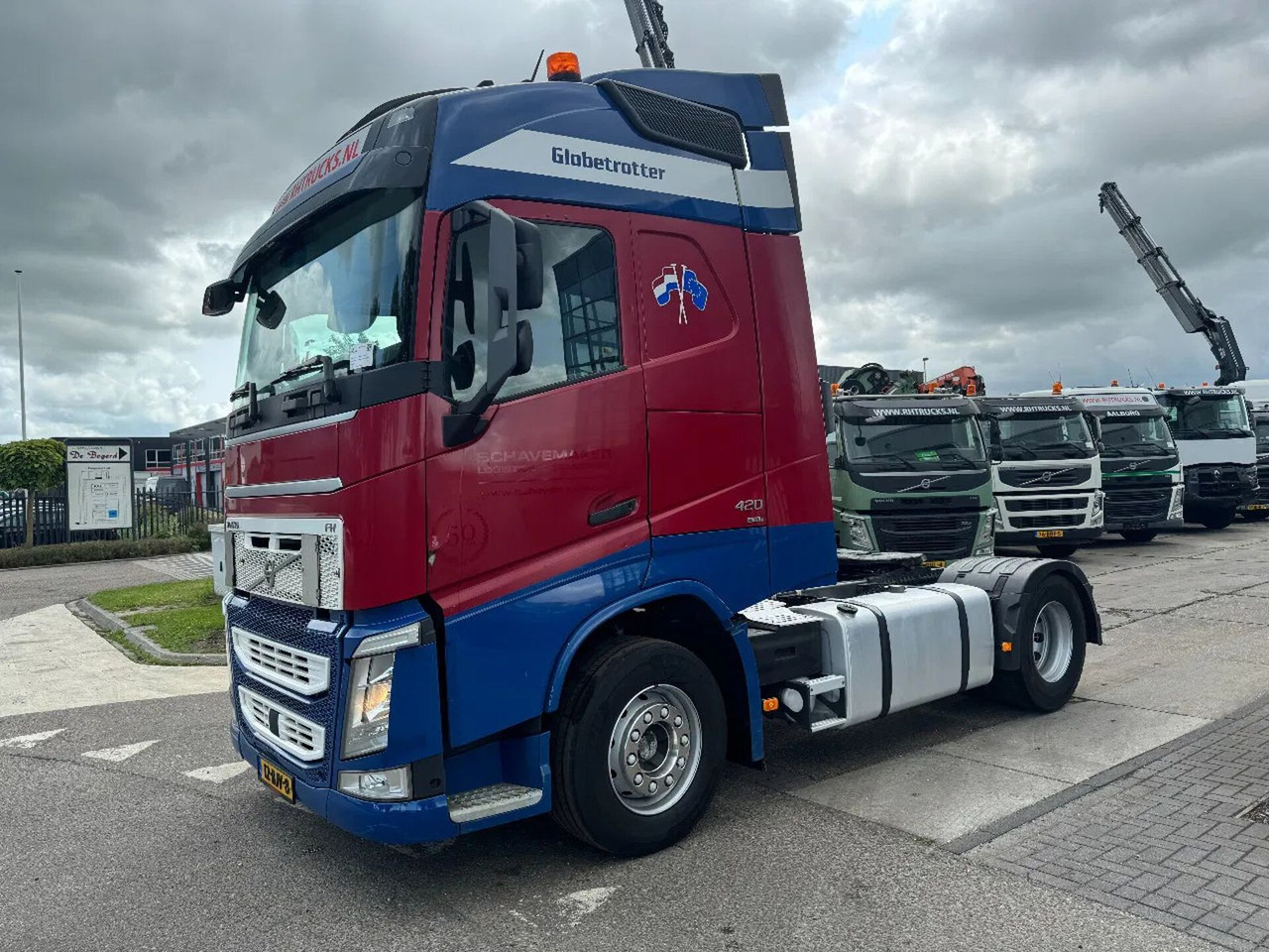 Volvo FH 420 4X2 SPOILERS STANDKLIMA EURO 6 2017 - وحدة جر: صورة 1 Volvo FH 420 4X2 SPOILERS STANDKLIMA EURO 6 2017 - وحدة جر: صورة 1