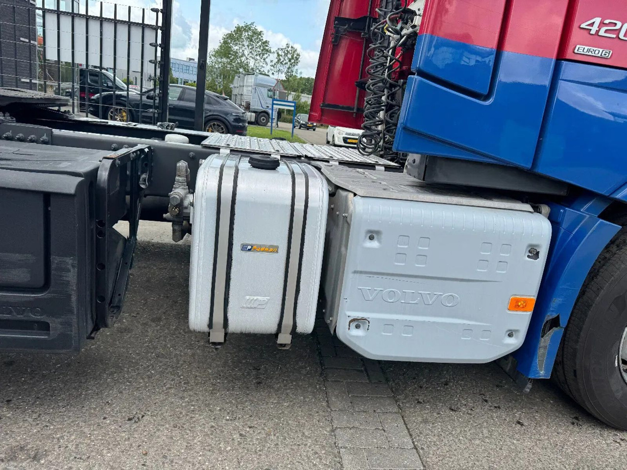 وحدة جر Volvo FH 420 4X2 SPOILERS STANDKLIMA EURO 6 2017: صورة 9
