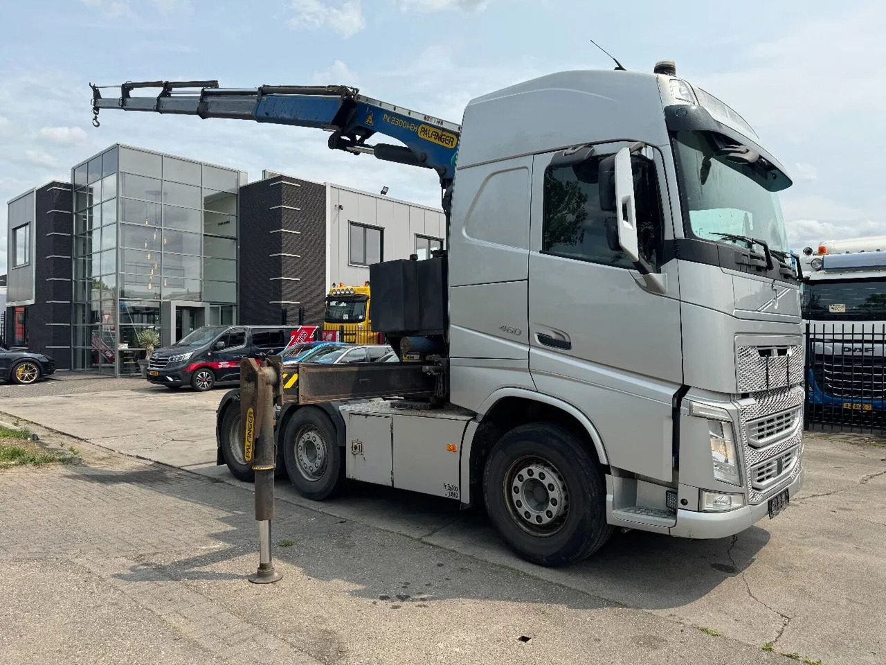 Volvo FH 460 6X2 PALFINGER 2300 + REMOTE CONTROL - وحدة جر: صورة 2 Volvo FH 460 6X2 PALFINGER 2300 + REMOTE CONTROL - وحدة جر: صورة 2