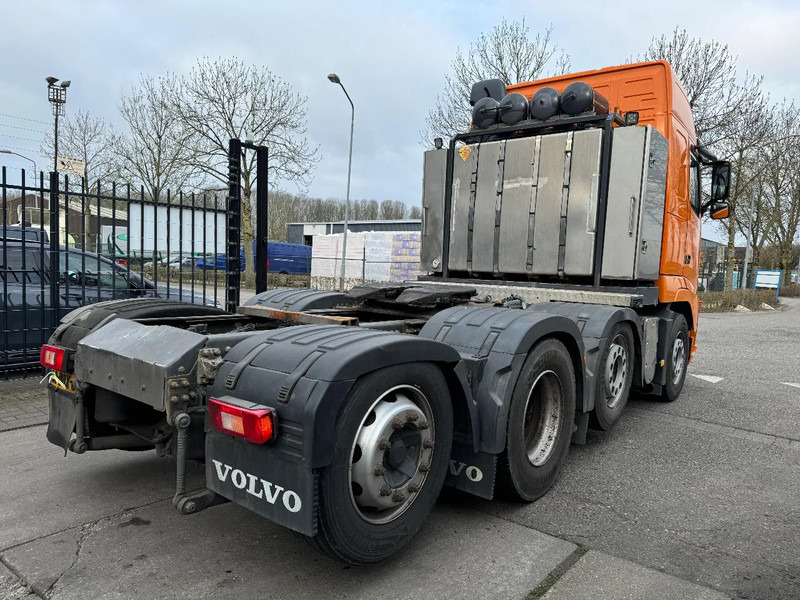 Volvo FH 500 8X2 - EURO 5 + LIFT/STEERING AXLE + TÜV 09-2025 - وحدة جر: صورة 4 Volvo FH 500 8X2 - EURO 5 + LIFT/STEERING AXLE + TÜV 09-2025 - وحدة جر: صورة 4