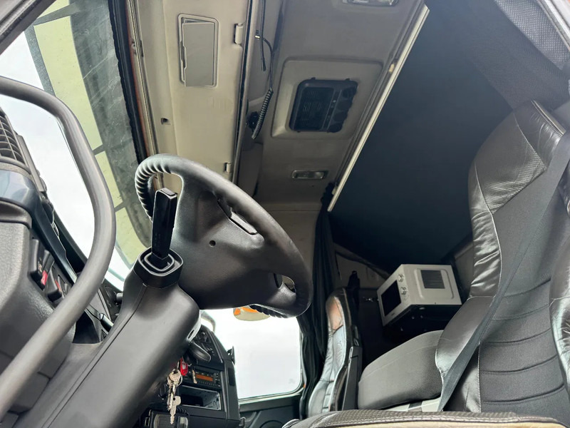 وحدة جر Volvo FH 500 8X2 - EURO 5 + LIFT/STEERING AXLE + TÜV 09-2025: صورة 12