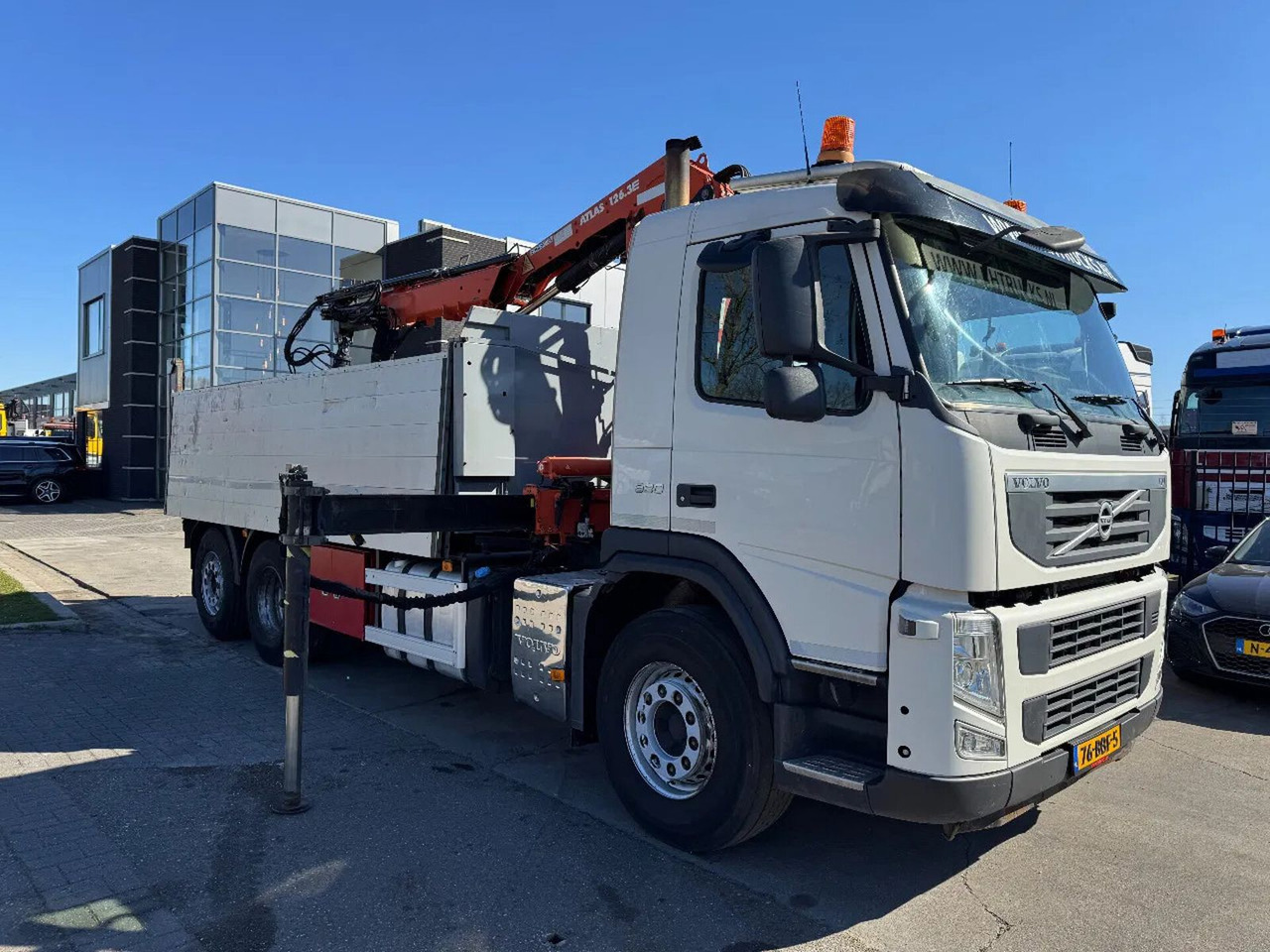 جديدة شاحنة قلاب, شاحنة كرين Volvo FM 330 6X2 - EURO 5 + ATLAS 126.3E A2 + REMOTE +: صورة 10