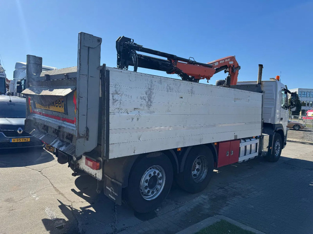 جديدة شاحنة قلاب, شاحنة كرين Volvo FM 330 6X2 - EURO 5 + ATLAS 126.3E A2 + REMOTE +: صورة 12