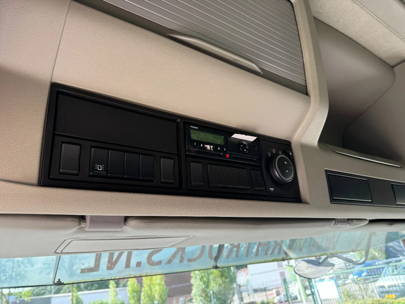 شاحنات مسطحة, شاحنة كرين Volvo FMX 460 8X4 PALFINGER PK53002 + FLY JIP AN REMOTE CONTROLE, LAST AXEL STEERING: صورة 13